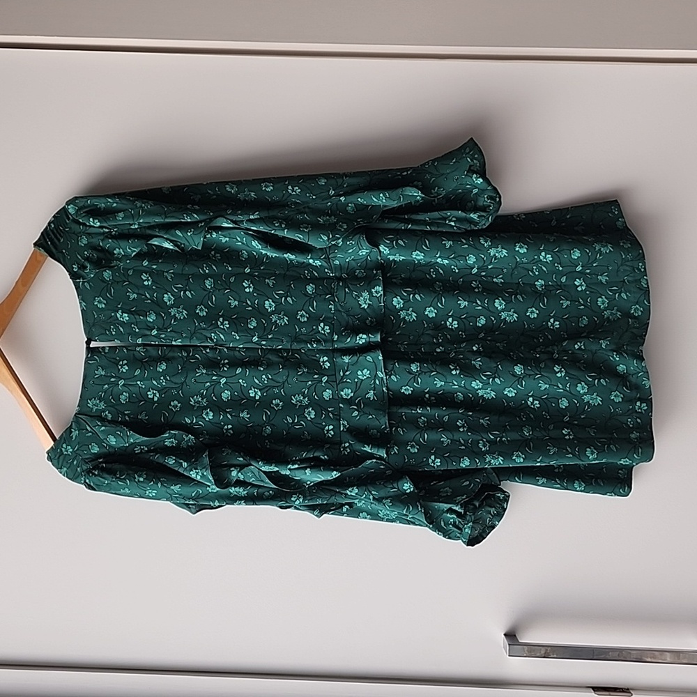 Forest Lily Ruffle Floral Pattern Dress - Picture 7 of 10
